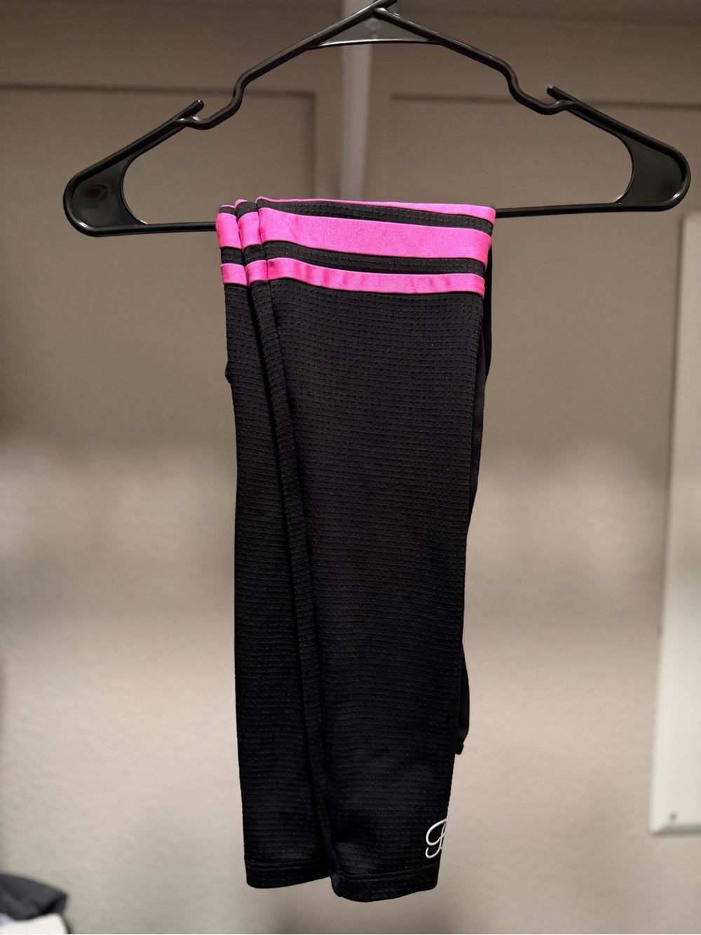 Bombshell Sportswear Black Leggings with Hot Pink Stripes